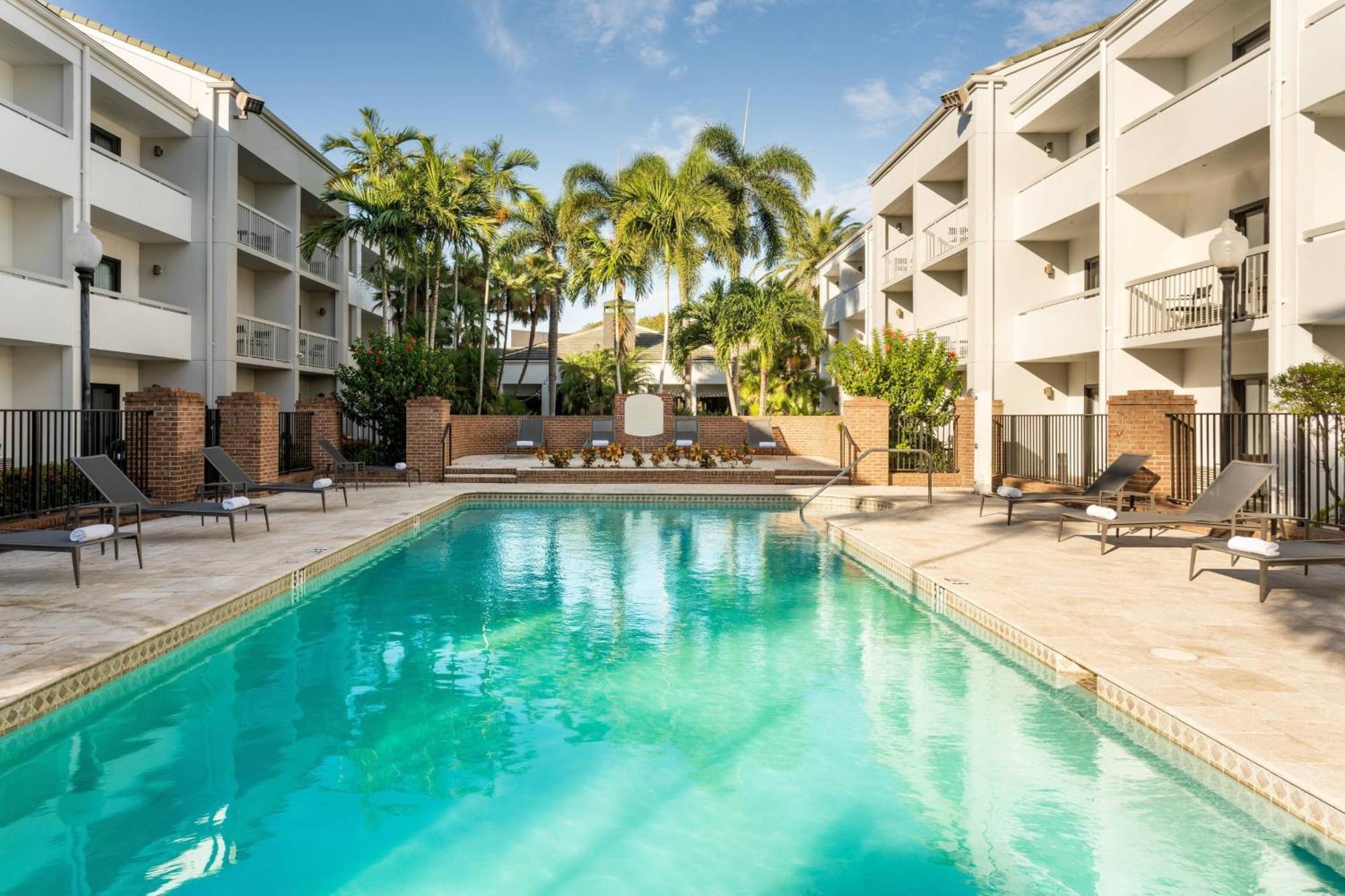 Courtyard By Marriott West Palm Beach Buitenkant foto